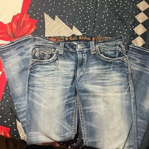 Mens Rock Revival -Tandy, 36/33, Used -very well taken care of. Medium Wash